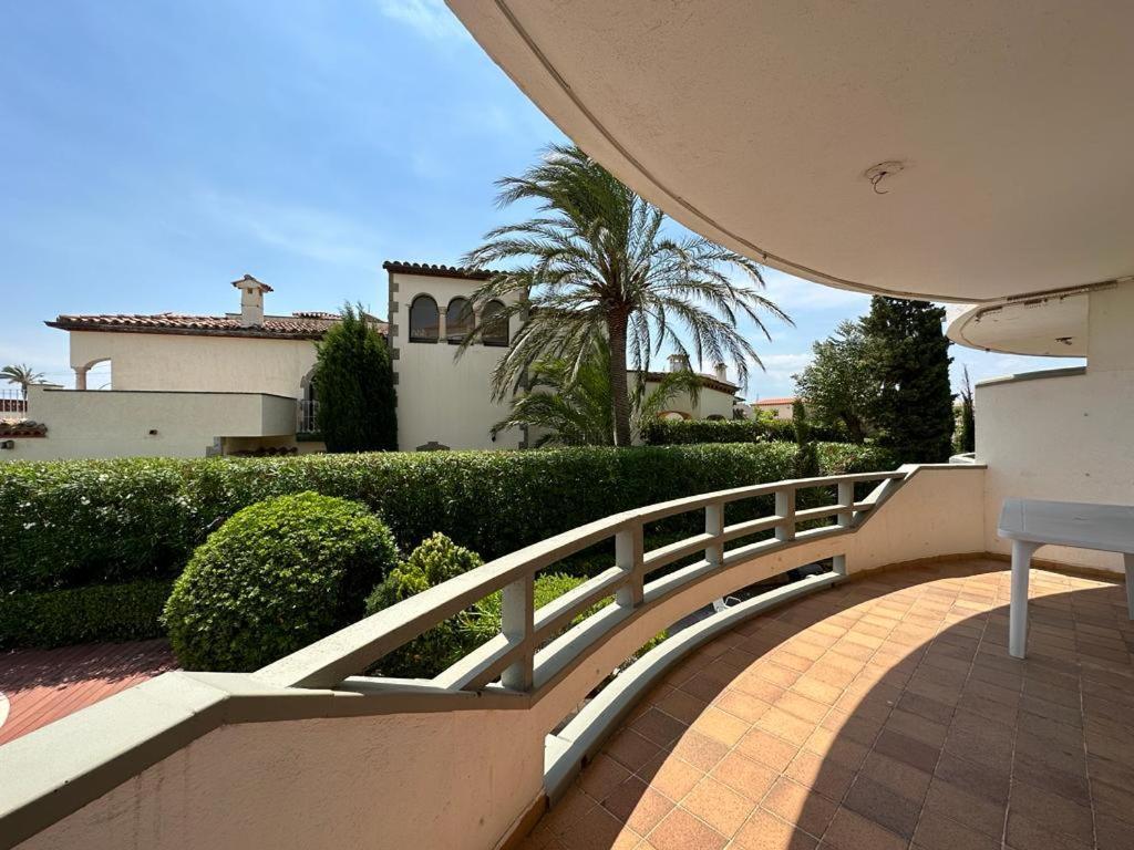 Villa Cargols De Mar Ampuriabrava Exterior foto