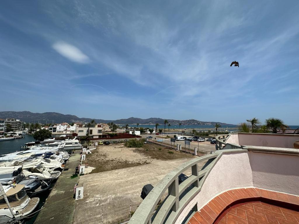 Villa Cargols De Mar Ampuriabrava Exterior foto
