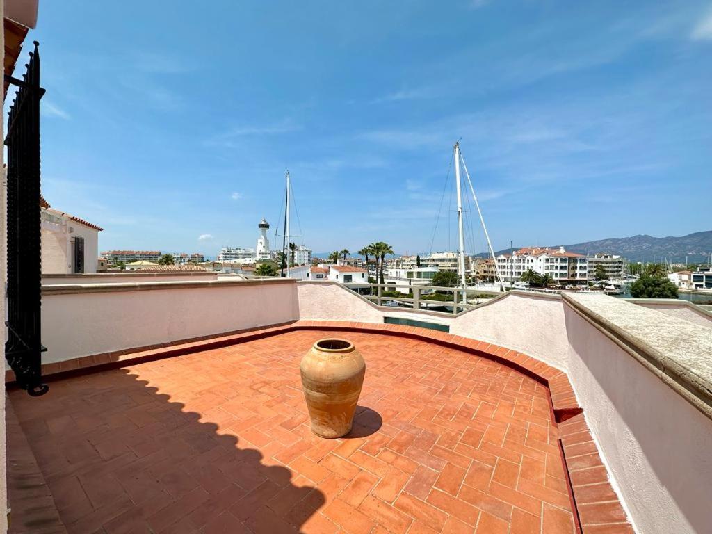 Villa Cargols De Mar Ampuriabrava Exterior foto